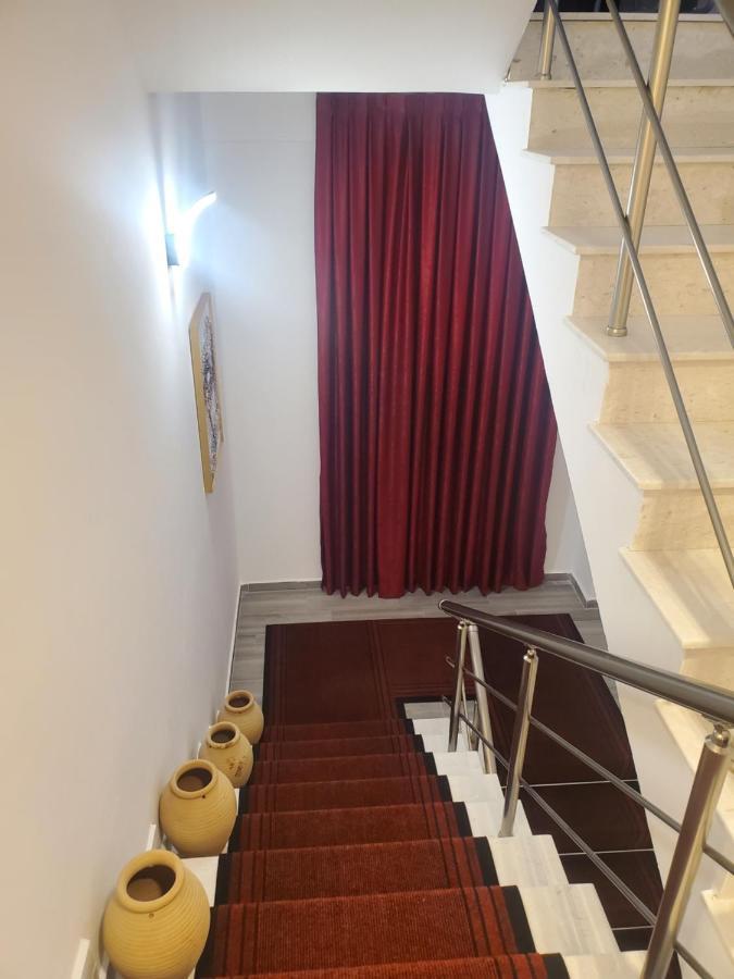 Bs Hotel Durrës 外观 照片
