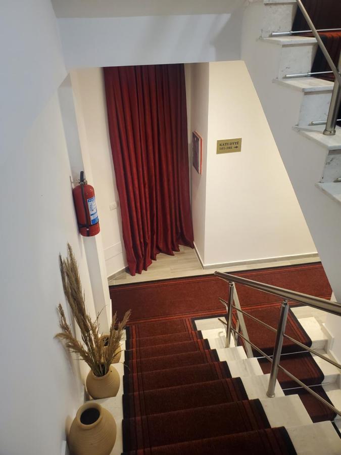 Bs Hotel Durrës 外观 照片