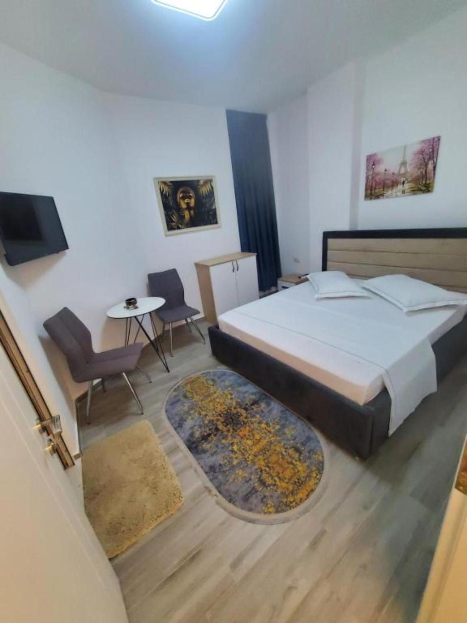 Bs Hotel Durrës 外观 照片