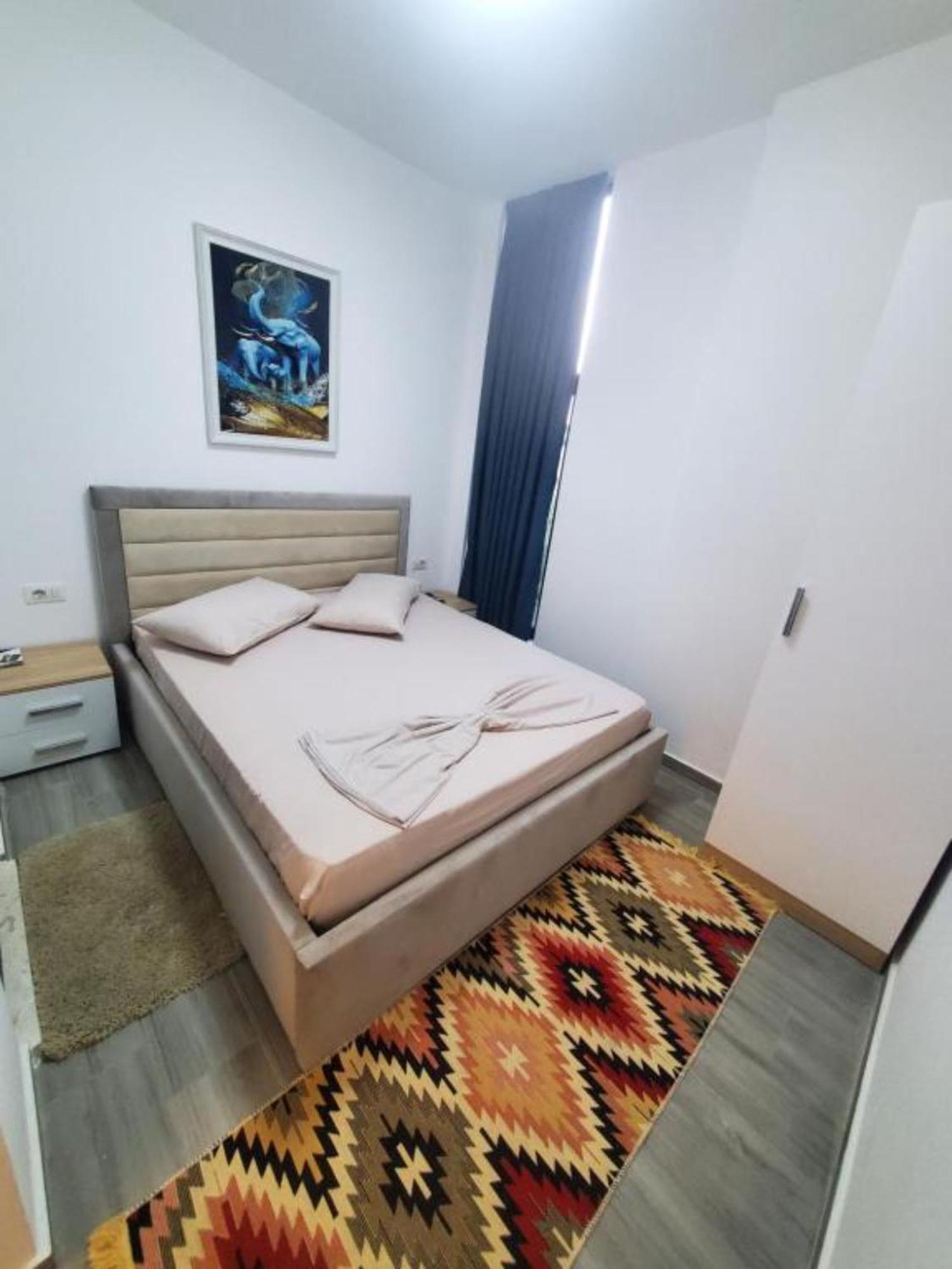 Bs Hotel Durrës 外观 照片